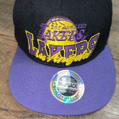La Lakers baseball cap