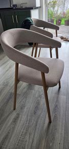 Dinig chairs brand new x4