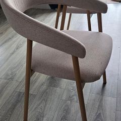 Dinig chairs brand new x4