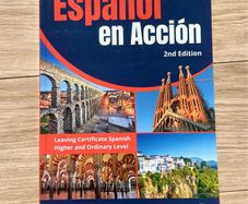 Leaving Cert Espanol en Accion Textbook