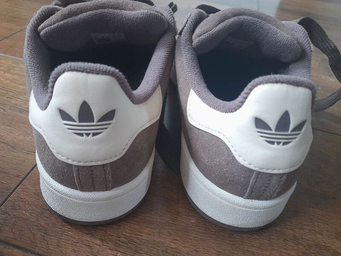 Adidas Campus
