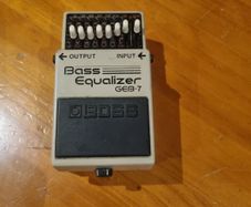 Boss GEB 7 bass eq