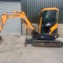 Hyundai 2.7 tonne not 3 tonne digger Image 3