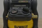 DeWALT DCC2520T1 Made in USA Flexvolt 10 Litre Cordless Air Compressor with Dewalt 110V DCB1106 Fast Battery Charger  (Useful with Pneumatic Nail Gun)
