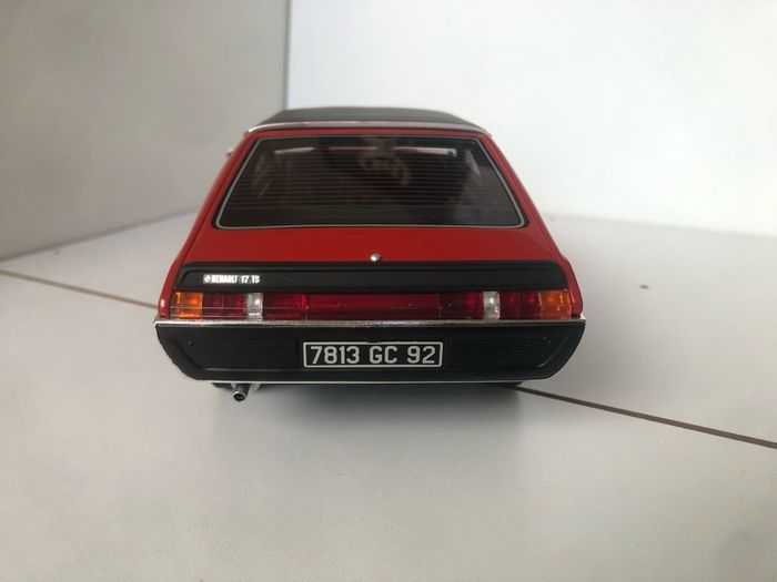 model cars Autoart, minichamps, Otto, Norev etc