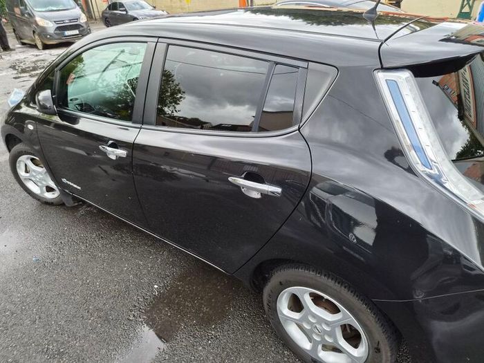 2016 Nissan Leaf | TAX & NCT 2027 | New Tyres & Heated Seats