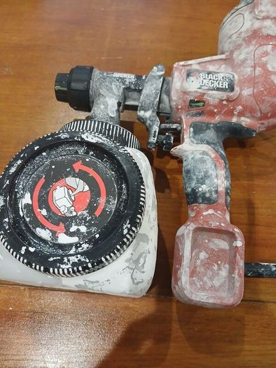Black and decker paint sprayer