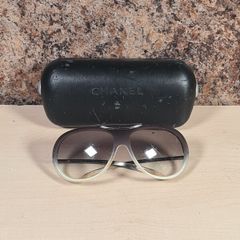 CHANEL shield aviator sunglasses shade gradient lens