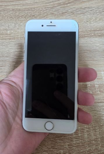 Apple iPhone 7 Silver