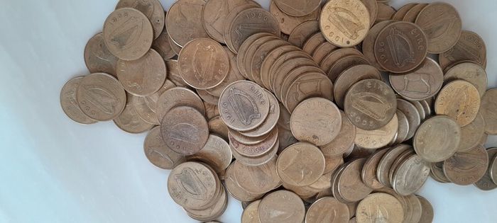 Ireland coins 366 in total Pre decimal and Decimal Read description Registered post included
