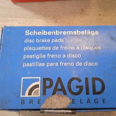 Avensis brake pads Front