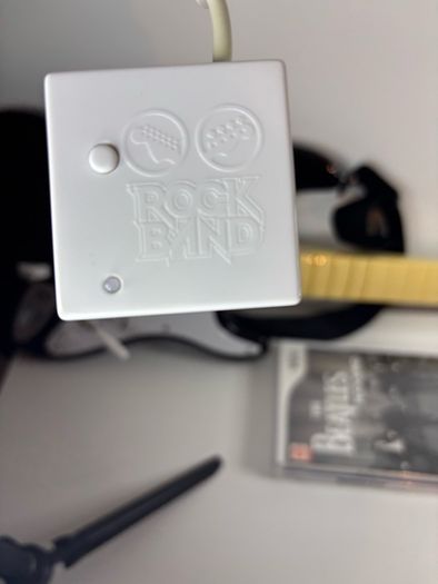 Wii Rockband Fender Stratocaster with Dongle and Games