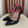 High heels Image 5