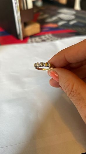 9ct diamond ring