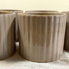 Ceramic Flower pots (2 lots)