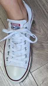 Converse White Sz 7