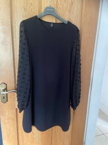 Black classy dress