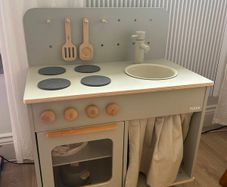 FLEXA Wooden Play Kitchen with Pot & Pan Set