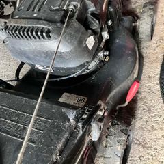 Lawn movers (petrol)