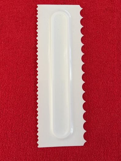 cake decorating tools