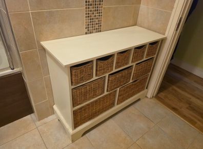 Bathroom Chest and Drawers