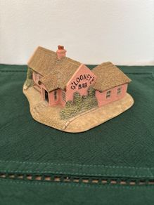 The Irish Heritage Collection - O Looneys Bar