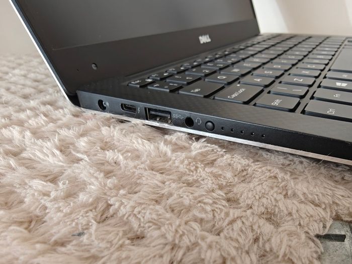 Dell Xps 13 9360 | I7 | 8gb | 256gb | 13" Fhd | Win11