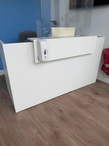 Reception desk
