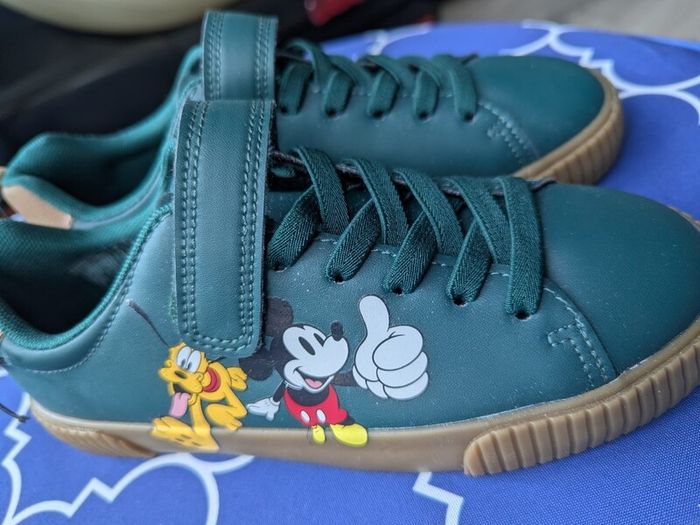 Brand new kids trainers Mickey