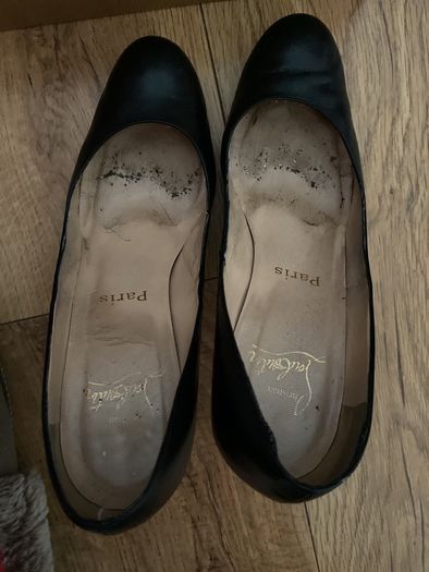 Christian Louboutain black pumps size 4