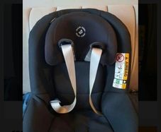 Maxi cosi Pearl Pro2 car seat & iSo Fix set