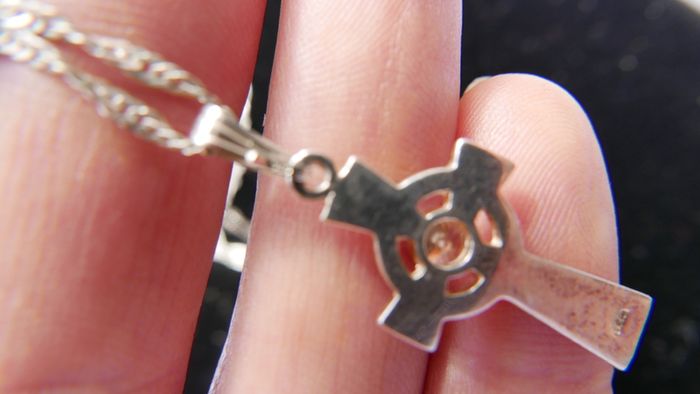 Vintage Sterling Silver 925 Celtic Heart Cross Pendant Necklace 18,2"