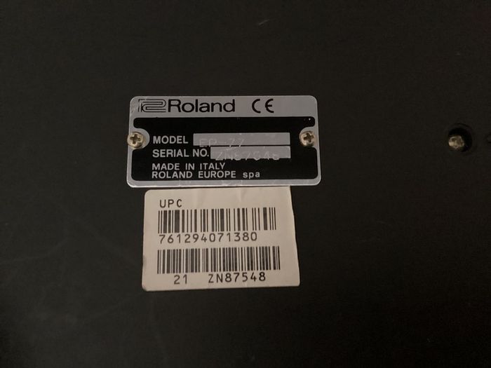 Roland Digital keyboard Piano (76 weight keys) in good condition