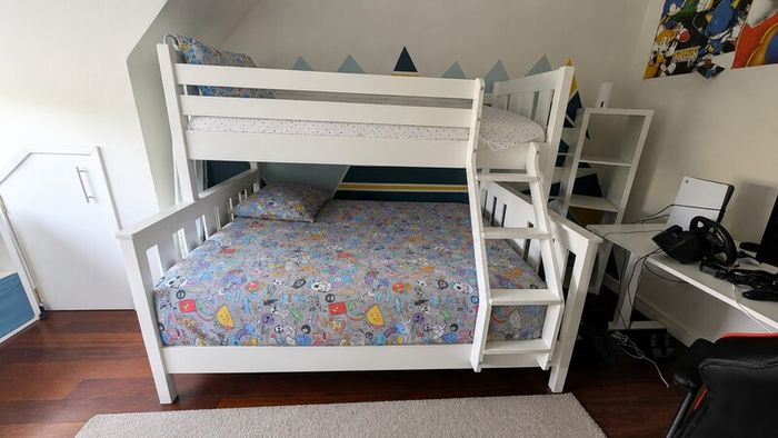 Double and single bunk