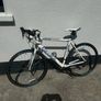 Carrera virtuoso road bike Image 5