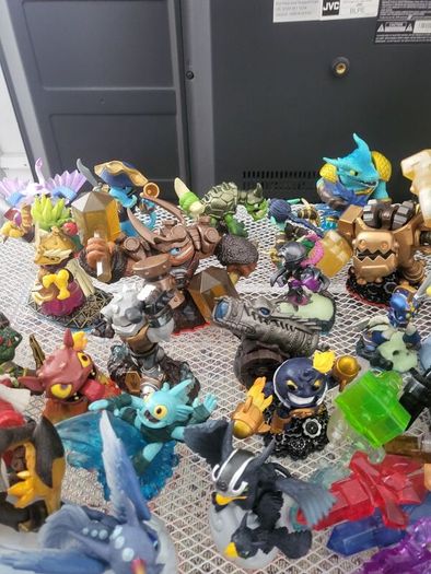 Skylanders lot
