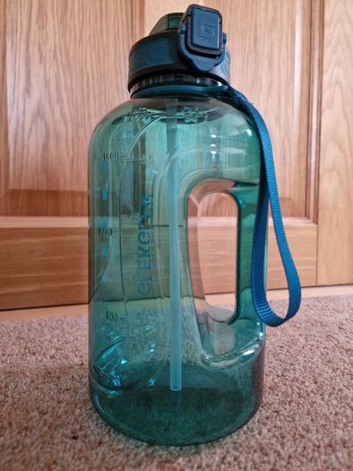 GlekGlek 2.2 Litre Water Bottle