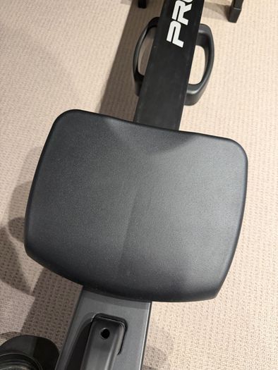 Folding rowing machine proform r600