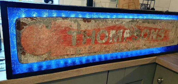 1950s Thompsons sign