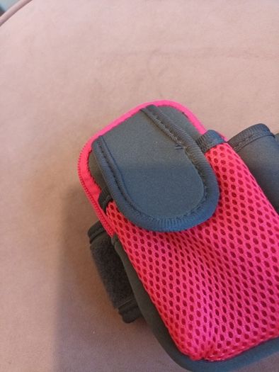 sport arm purse