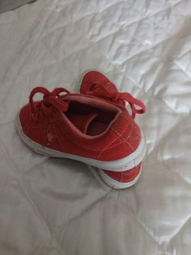 Red Converse
