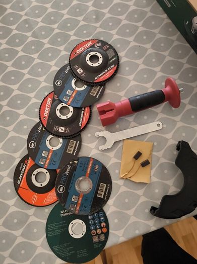 Angle grinder