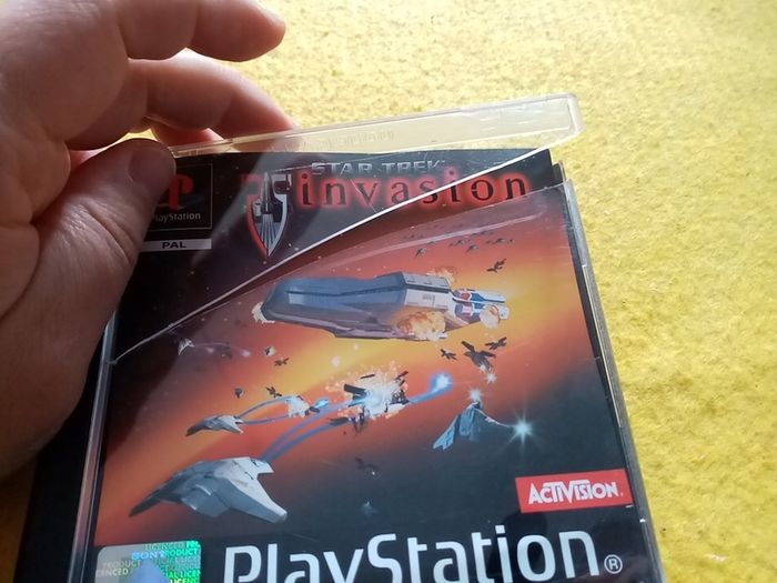 Star trek invasion PlayStation1 Ps1 PlayStation 2 ps2 games Original