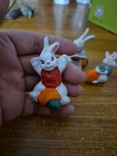 Vintage Ceramic Bunnies x3