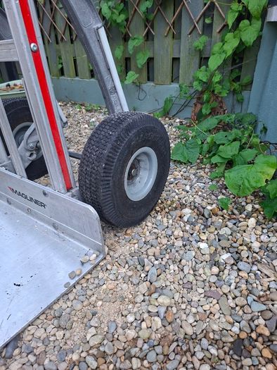 Magliner Hand Truck