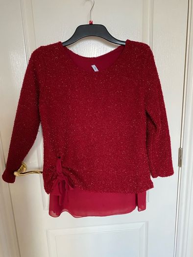 Sparkly red jumper