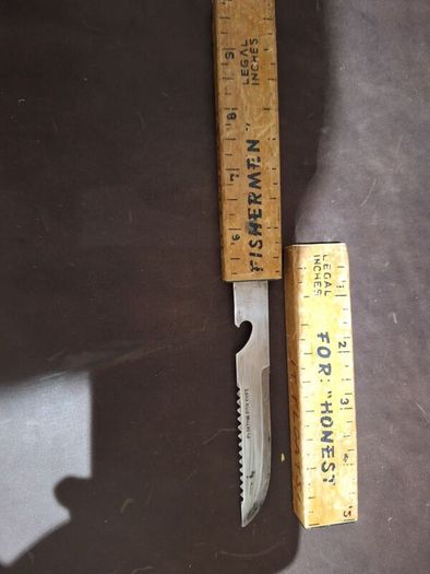 fishing knife