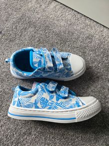 boys summer shoes/canvas