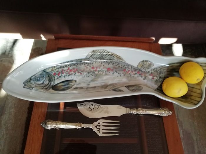 Highland Stoneware Scotland Salmon Dish
