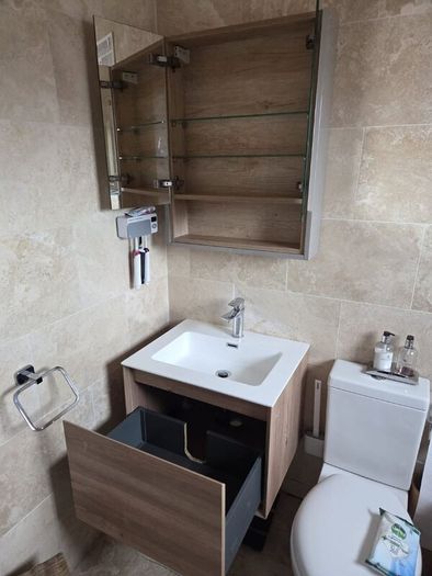 Bathroom floating sink unit and cupboard